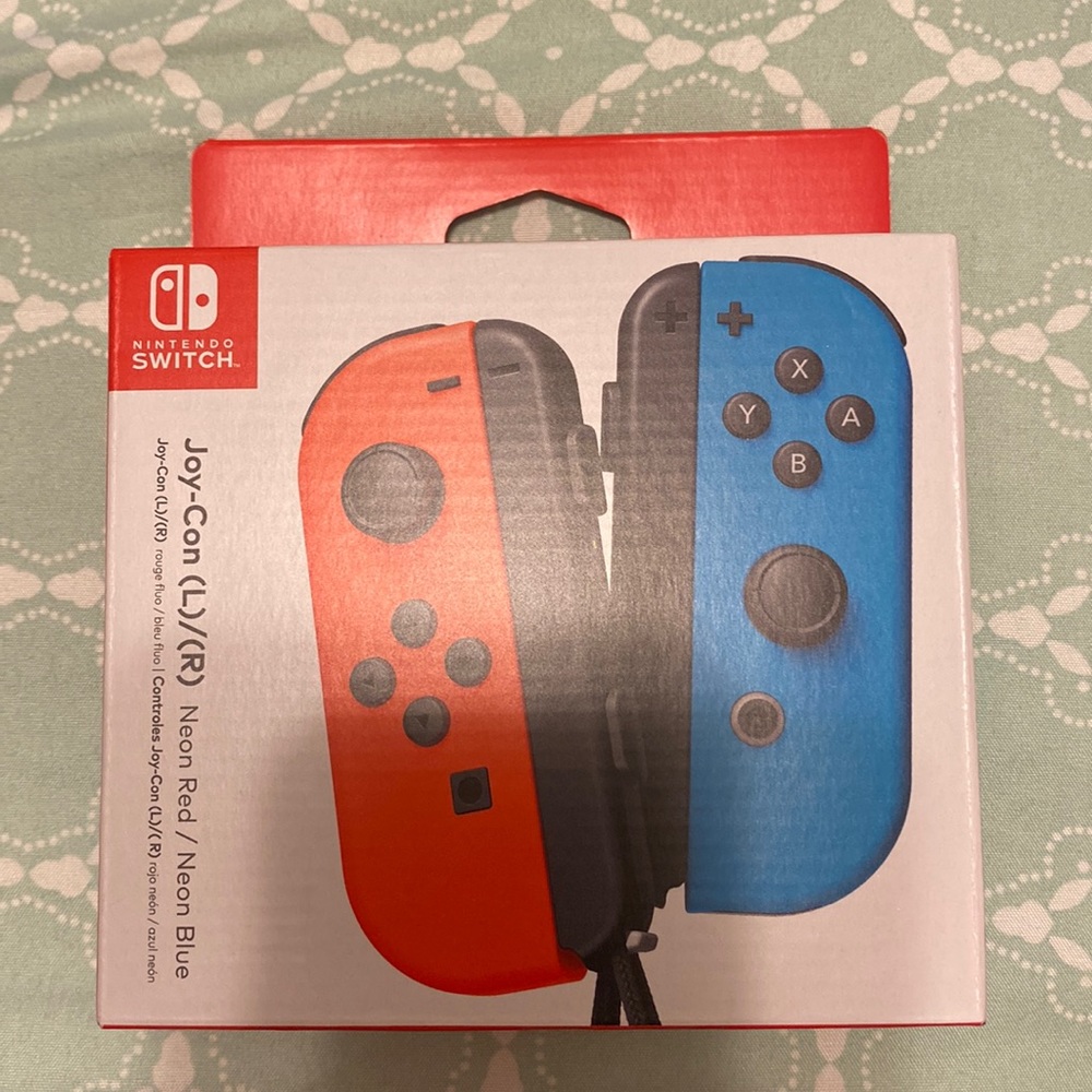 Nintendo Swtich red and blue controllers
